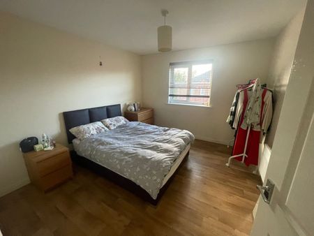 2 Bed Flat, Abbots Mews, LS4 - Photo 3
