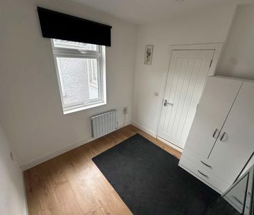 Scotland Green Road Room 5 - Photo 6