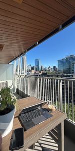 Condo Meubler + stationnement Griffintown - Photo 3