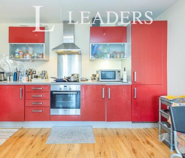 1 bedroom flat to rent - Photo 6