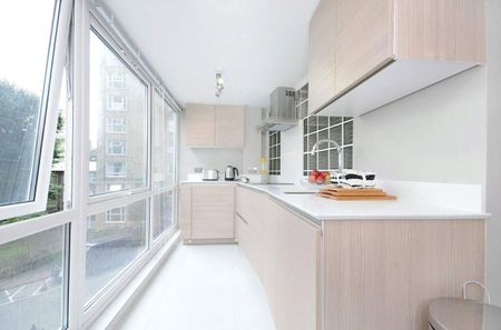 St. Johns Wood Park, St. Johns Wood, London - Photo 2