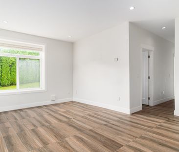 Canada Way & Hazelmere St, Burnaby - Photo 3