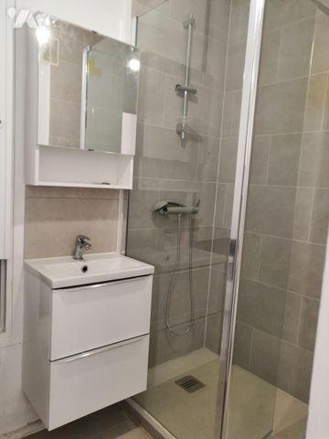 Location TROIS pièces - Photo 5