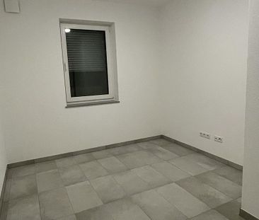 Pronájem bytu 3+1 • 72 m² bez realitky, Bádensko-Württembersko - Photo 2
