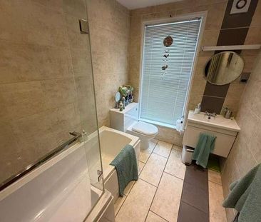 Milton Road, Brighton, BN2 - Photo 2