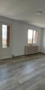 Location Maison 5 pièces 134m² CRECHES SUR SAONE 71680 - Photo 4