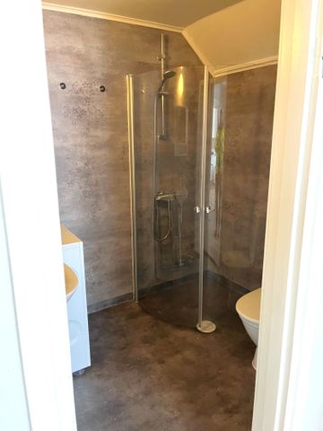 Nyrenoverad fyra i markplan - Foto 3