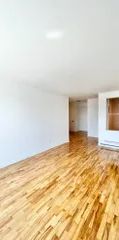1 room apartment of 56m² in Montreal - Photo 2