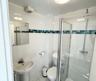 Flat 1, 30 Kelso Road, LS2 9PR, Leeds - Photo 6
