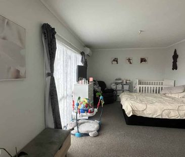 Affordable 2 bedroom unit in Onehunga - Photo 4