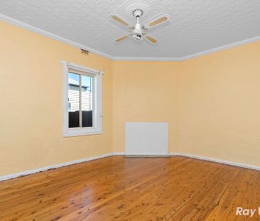 Ideal Location & Charm - Photo 4