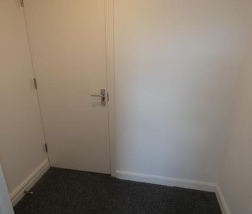 1 bedroom property to rent - Photo 3