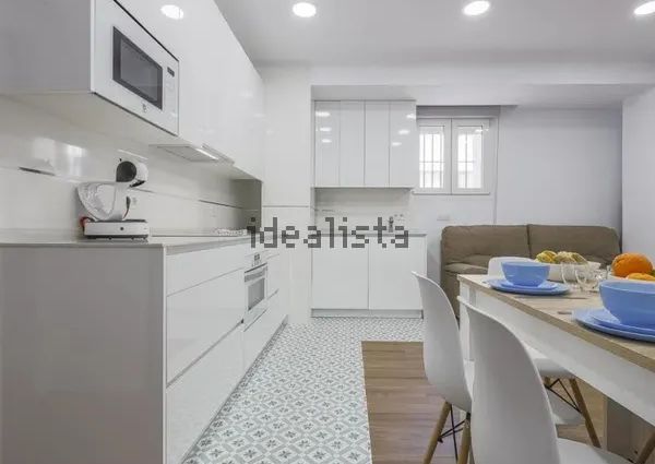 Alquiler de piso en Avenida Duque de Nájera, 2