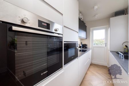 4 bedroom maisonette to rent - Photo 3