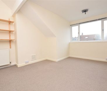 13, Cobden Grove, Lower Wortley, Leeds, LS12 5PA - Photo 4