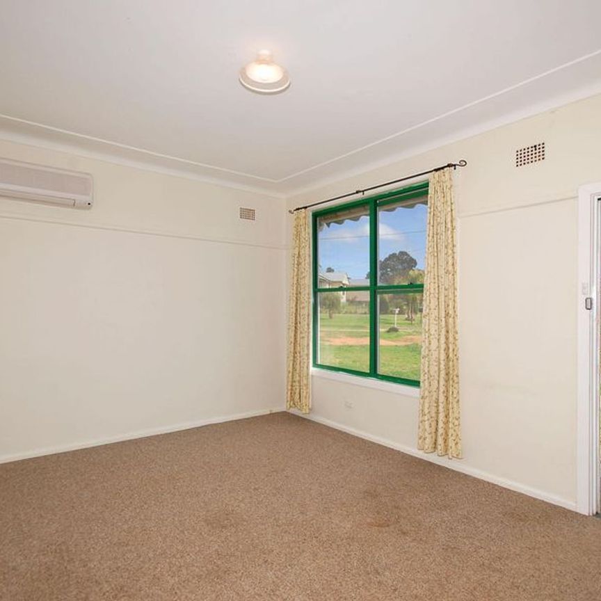 Three bedroom home in South Tamworth - Photo 1
