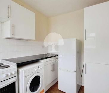 Cherwell Close, Langley, SL3 - Photo 4