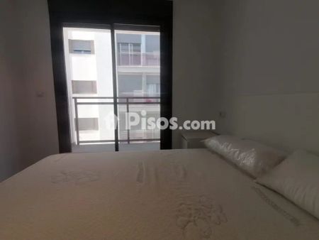 Apartamento en alquiler en Calle Santa Cecilia - Photo 4