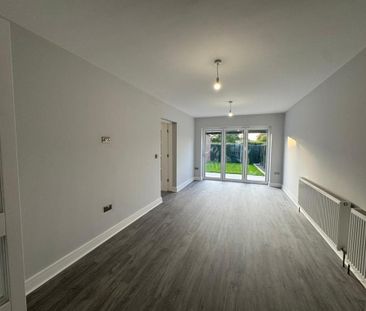3 bedroom semi-detached house to rent - Photo 6