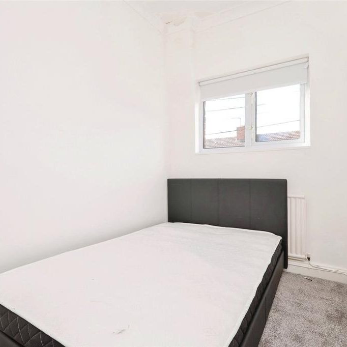 2 bedroom house to rent - Photo 1