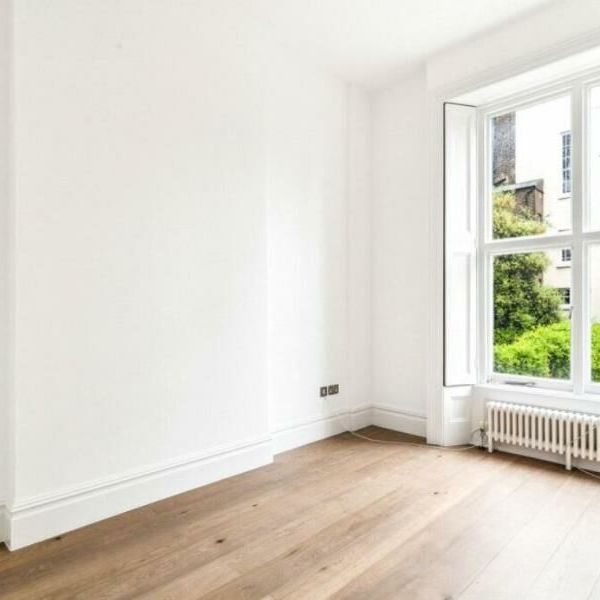 2 Bedroom Flat To Let - Photo 1