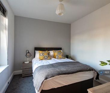 1 bedroom in a house share to rent - Photo 6