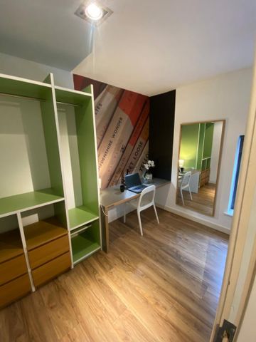 6 bedroom terraced house to rent - Photo 5