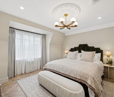 A refined 3 bedroom apartment to rent in a newly renovated period b... - Photo 2