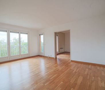 Location Appartement 3 pièces 66m² DEVILLE LES ROUEN 76250 - Photo 1