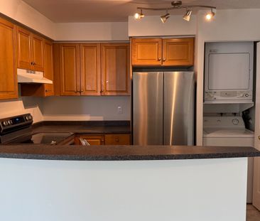 For Lease - 7 Lorraine Drive Unit# 1103, Toronto, Ontario - Photo 6