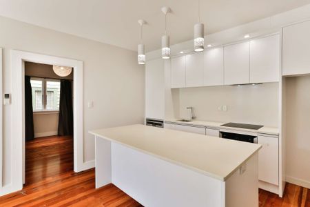 KINGSLAND HOUSE CONVERSION - Photo 3