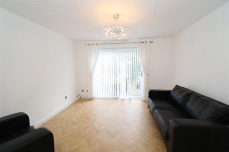 2 bedroom semi-detached house to rent - Photo 2
