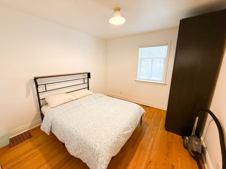 For Lease - 20 Bayard Avenue Unit# Main, Toronto, Ontario - Photo 3