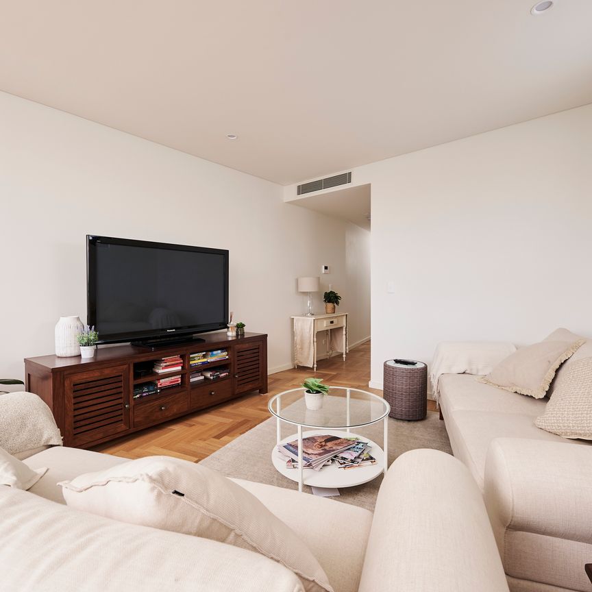 11/64 Cook Road, Centennial Park NSW 2021 - Apartment For Rent | Domain - Photo 1