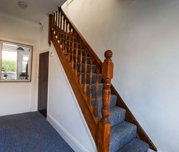 Shelbourne Road, Bournemouth, BH8 - Photo 2