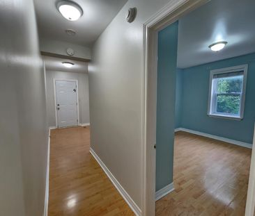 262 Carillon Street - 1 - Photo 2