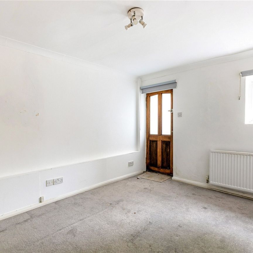 Church Road, Richmond, TW10 flat to rent - Photo 1