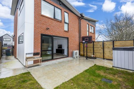 30 Doug Jensen Street, Wallaceville, Upper Hutt - Photo 5