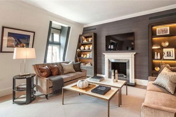 3 bedroom Flat to rent in Duke Street, Mayfair, London, W1K - Photo 1