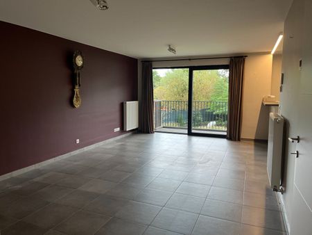 Top gelegen appartement met 2 slaapkamers en terras - Foto 5