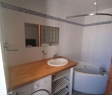 Location Appartement 2 pièces 43m² - Photo 5