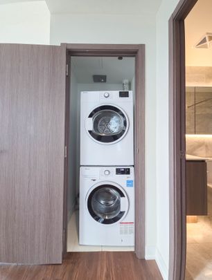 For Lease - 19 Bathurst Street Unit# 2811, Toronto, Ontario - Photo 1