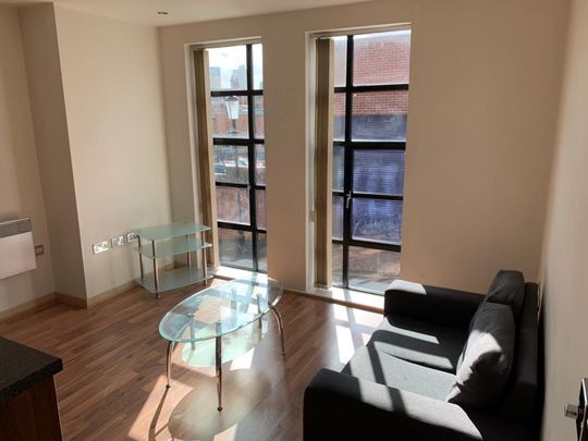 Studio to rent - Photo 1