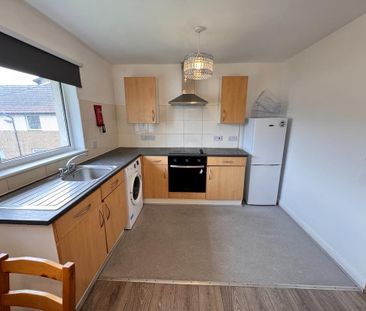 2 bedroom flat to rent - Photo 6