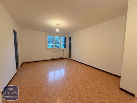 Appartement à louer 4 pièces 66.8m² - Photo 3