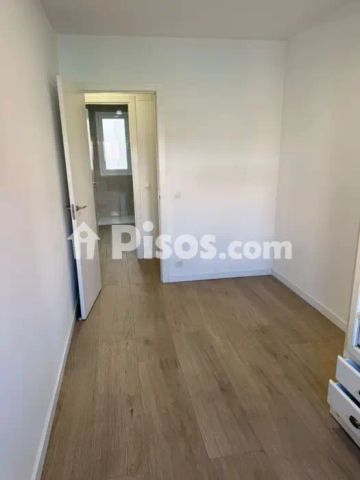 Piso en alquiler en Calle de Vegafría - Photo 4