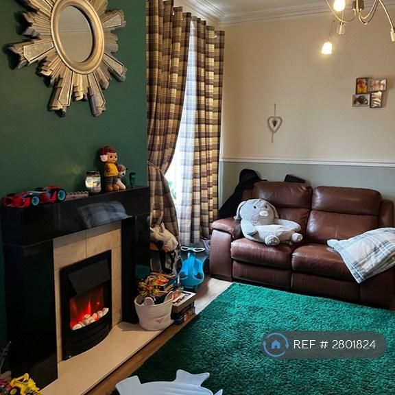 3 bedroom terraced house to rent - Photo 1