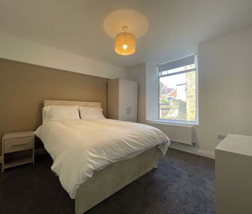 Durham Road, Gateshead - Photo 2