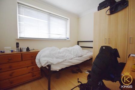 5 bedroom terraced house to rent - Photo 5