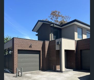 43 Waxflower Crescent, Bundoora, Vic 3083 - Photo 4